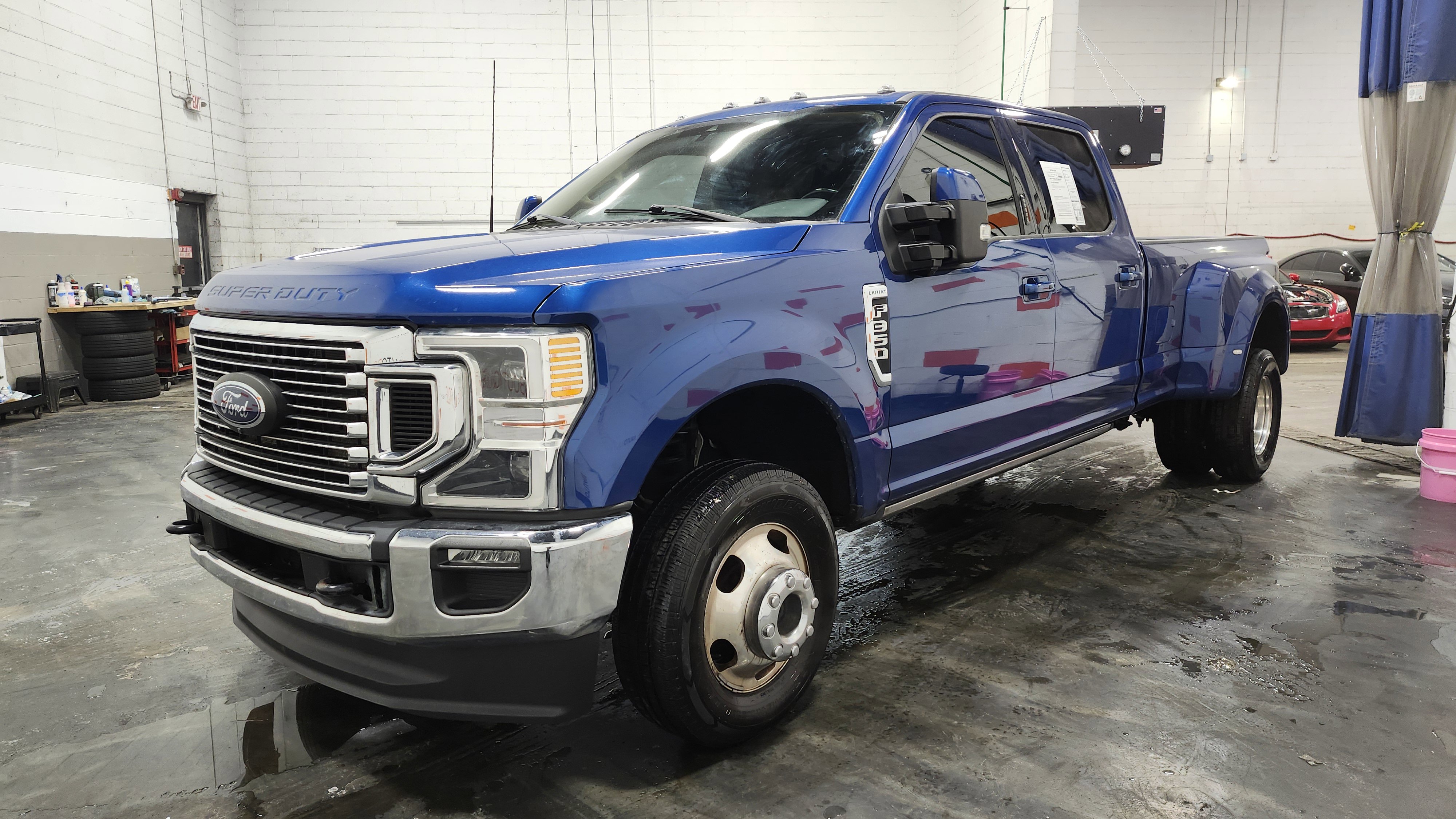 Used 2022 Ford F350 Lariat w/ Lariat Ultimate Package image 13