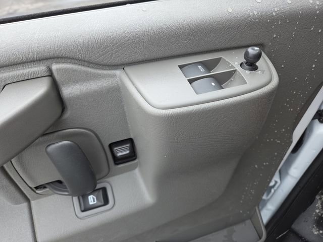 New 2026 GMC Savana 2500 w/ Driver Convenience Package image 7