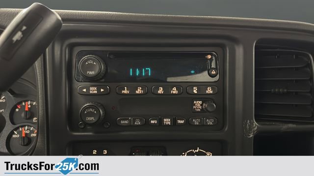 Used 2004 Chevrolet Silverado 2500 LS image 24