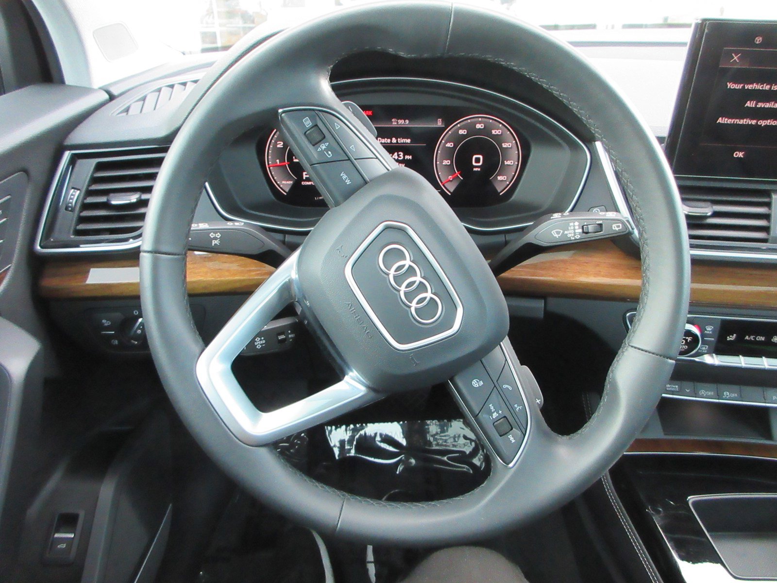 Used 2023 Audi Q5 2.0T Premium Plus w/ Premium Plus Package image 40