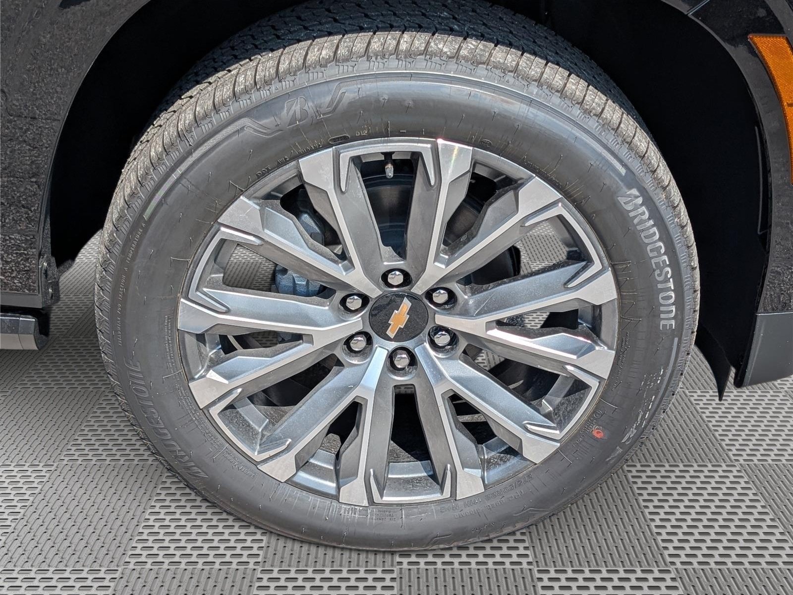 New 2026 Chevrolet Tahoe High Country AWD/4WD image 7