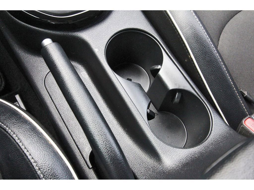 Used 2021 Kia Forte GT-Line image 32