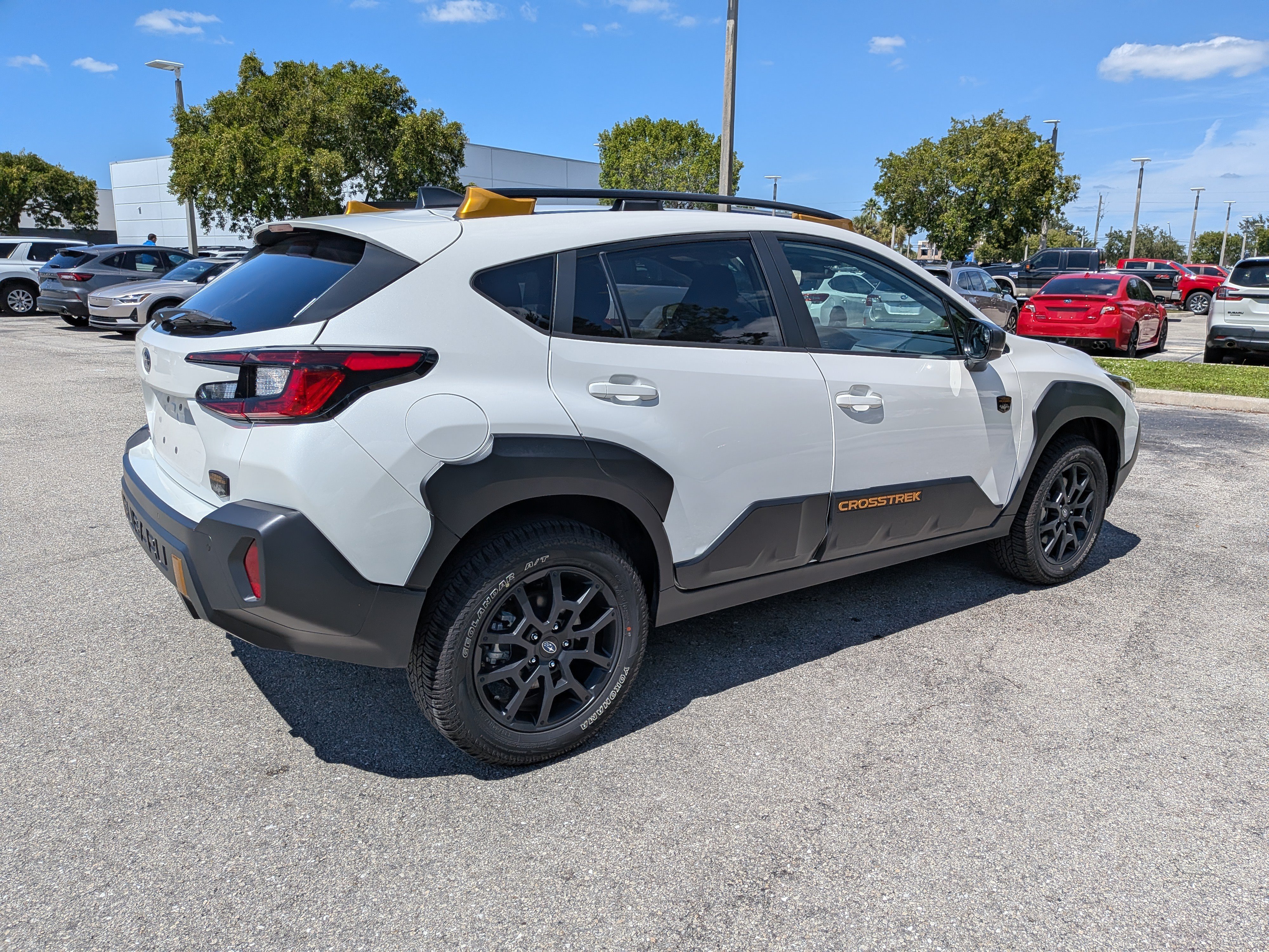 Used 2026 Subaru Crosstrek 2.5i Wilderness w/ Crosstrek Mirror Package AWD/4WD image 4
