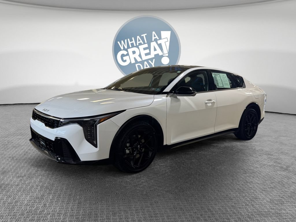 Certified 2025 Kia K4 GT-Line Turbo FWD image 8