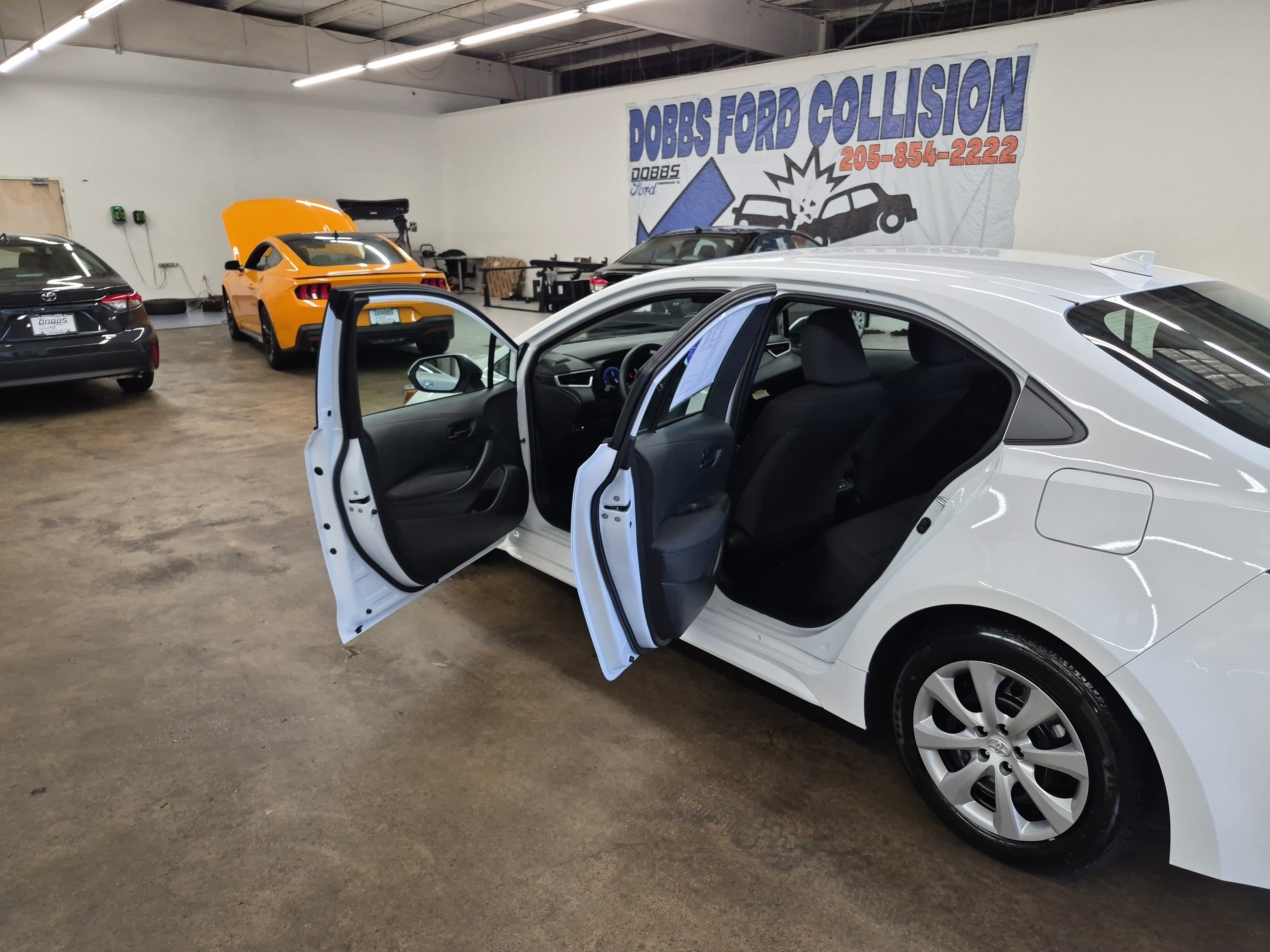 Used 2026 Toyota Corolla LE FWD image 13