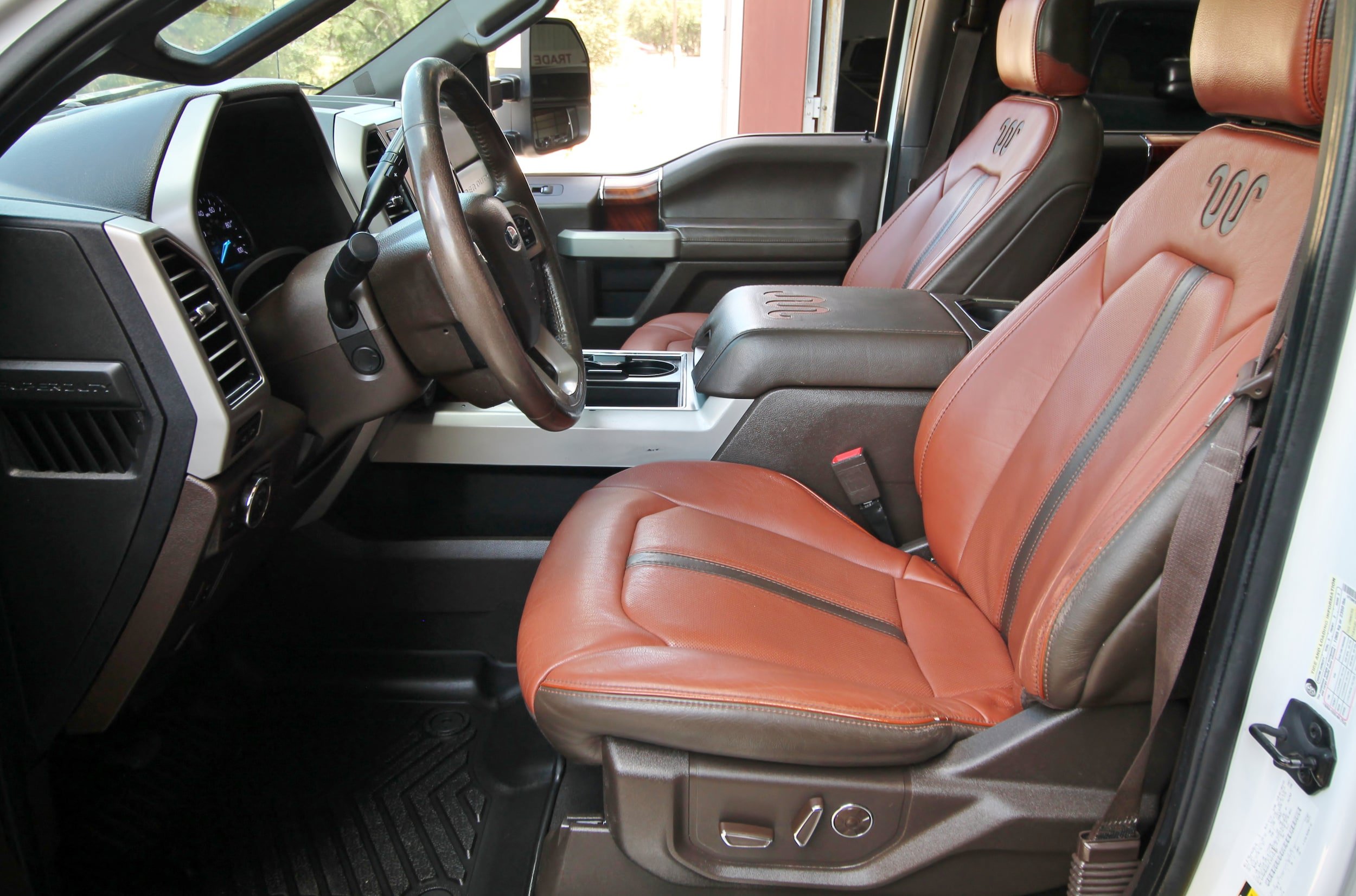 Used 2020 Ford F250 King Ranch w/ King Ranch Ultimate Package AWD/4WD image 23
