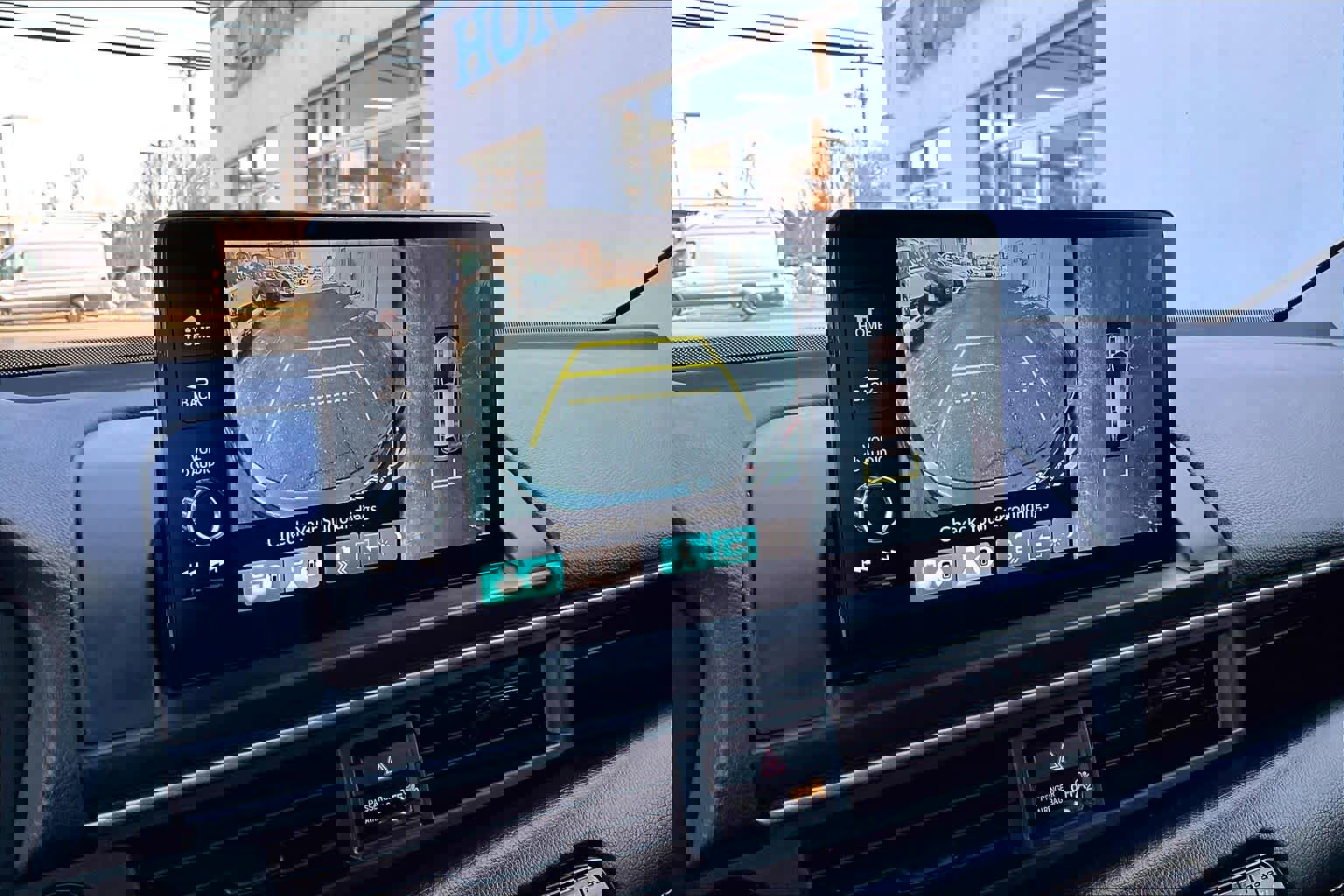 Used 2025 Honda Pilot Elite image 26