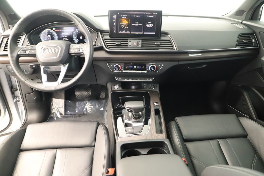 Certified 2024 Audi Q5 e Premium Plus AWD/4WD image 16