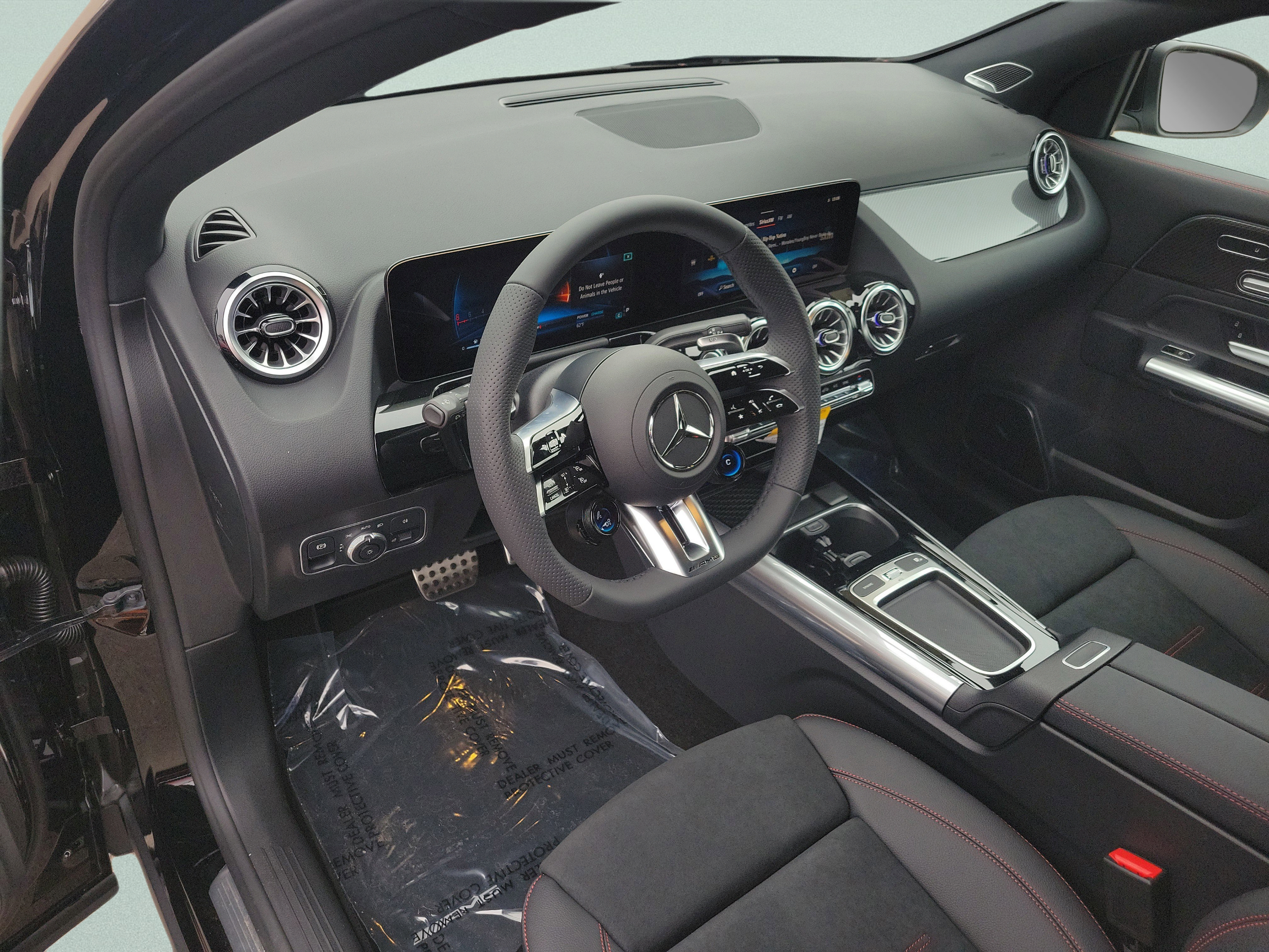 Certified 2026 Mercedes-Benz GLA 35 AMG 4MATIC image 17