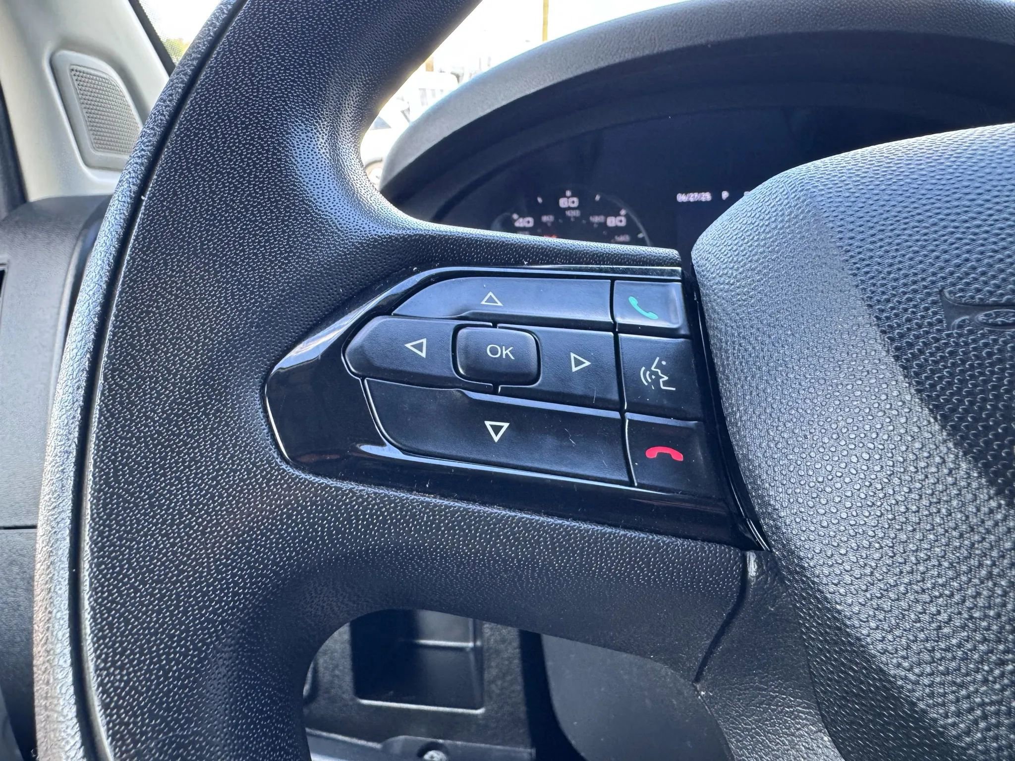 Used 2023 RAM ProMaster 2500 image 22