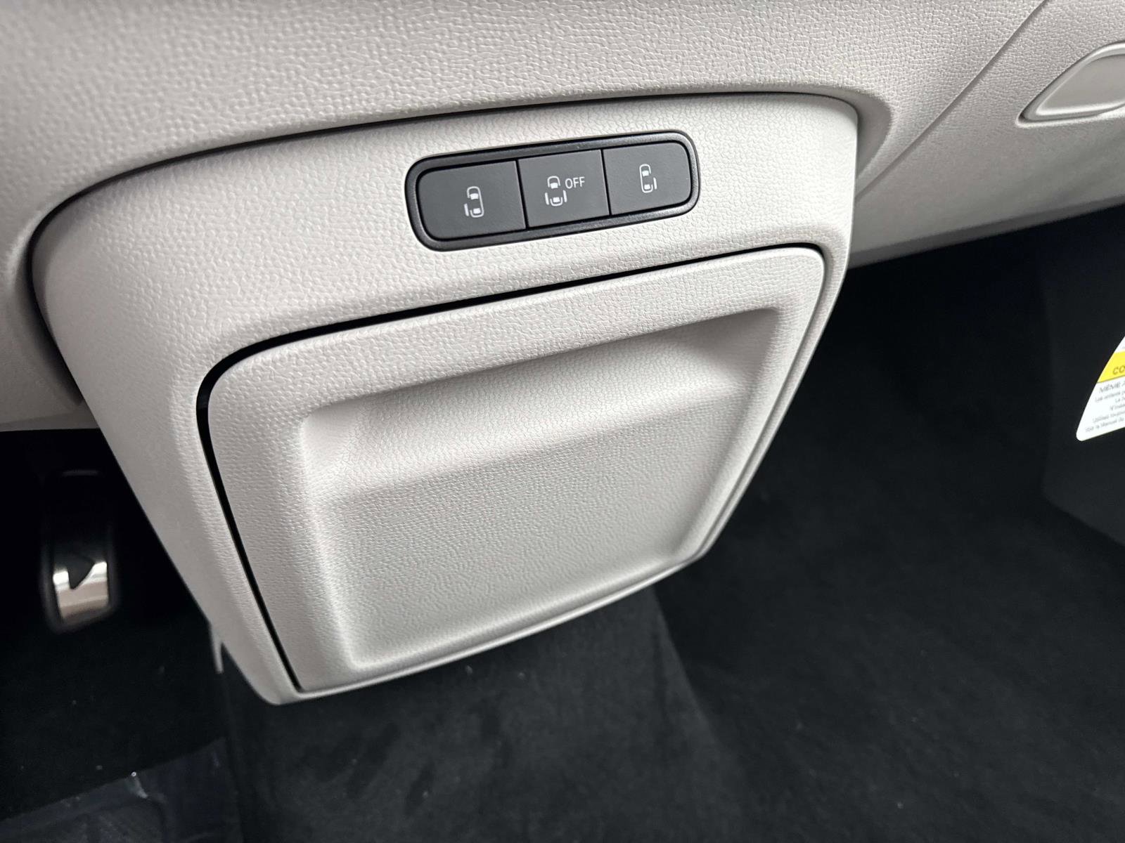 New 2025 Volkswagen ID. Buzz Pro S Plus image 23