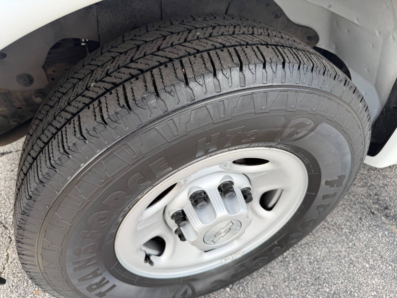 Used 2019 Chevrolet Express 3500 LS RWD image 23