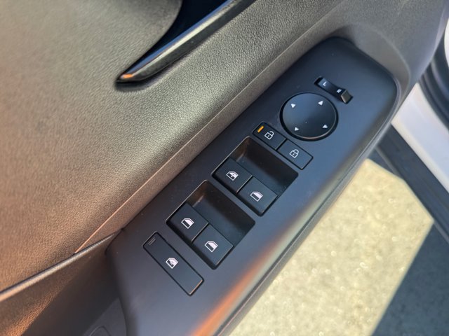 Certified 2024 Hyundai Kona SEL AWD/4WD image 16