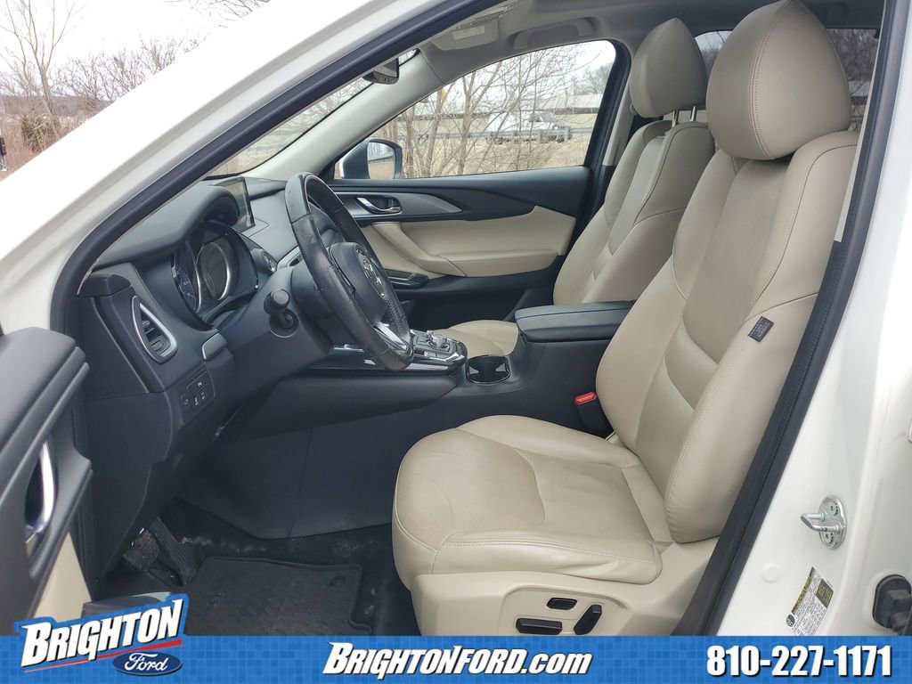 Used 2018 MAZDA CX-9 Touring w/ Touring Premium Package image 10