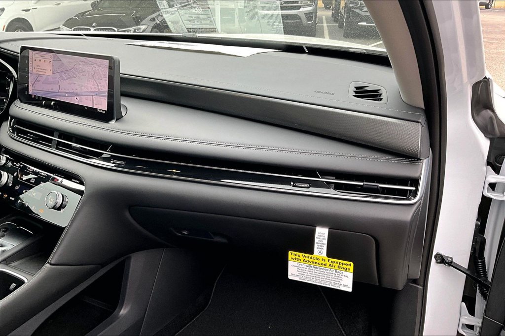 Used 2026 INFINITI QX60 Luxe AWD/4WD image 14