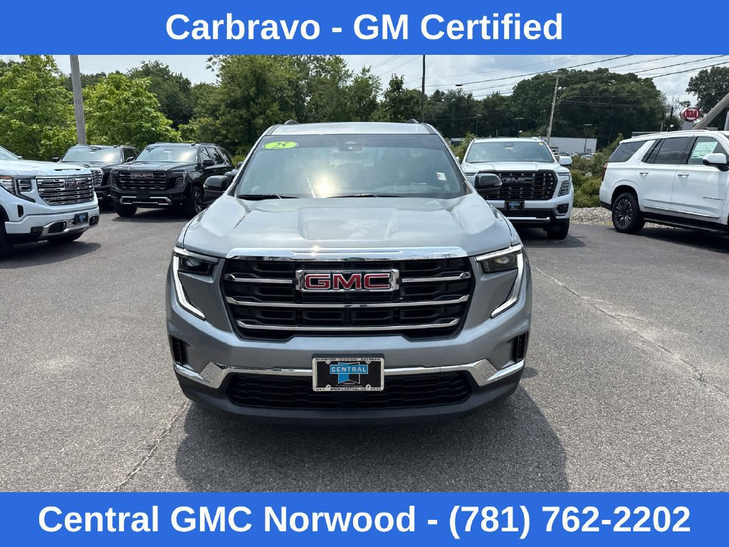 Certified 2025 GMC Acadia Elevation AWD/4WD image 8