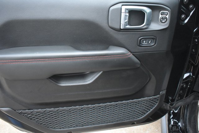 Used 2025 Jeep Gladiator Rubicon w/ Safety Group image 13