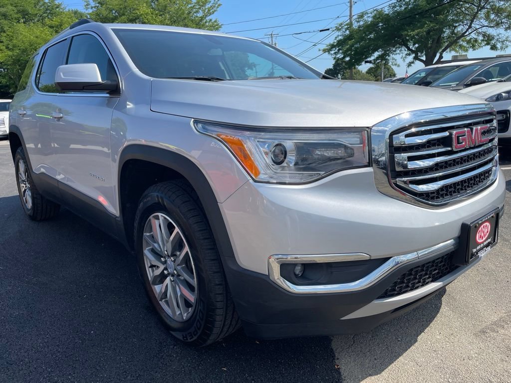 Used 2018 GMC Acadia SLE w/ Driver Alert Package I AWD/4WD image 2