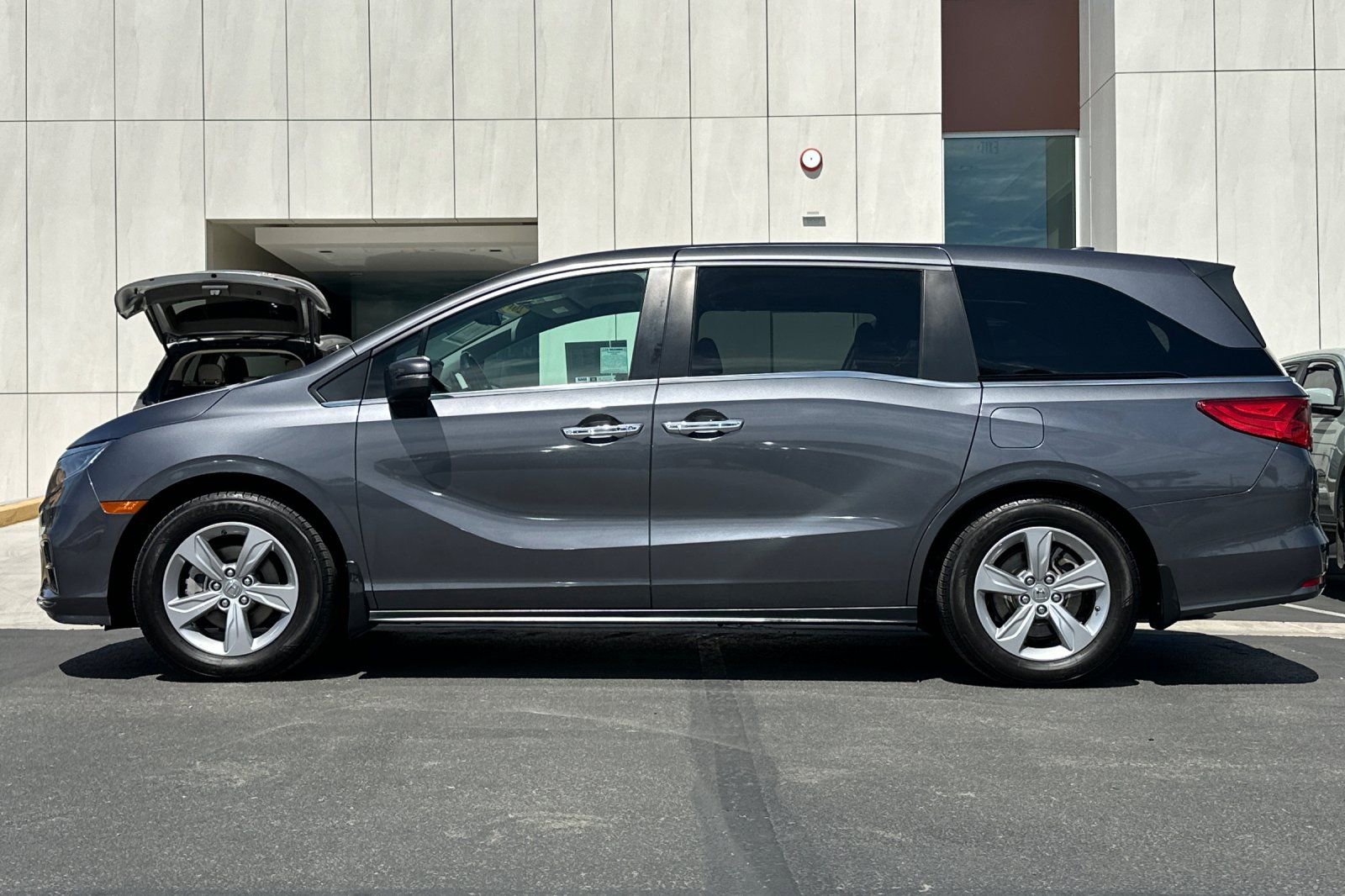 Used 2019 Honda Odyssey EX-L image 6