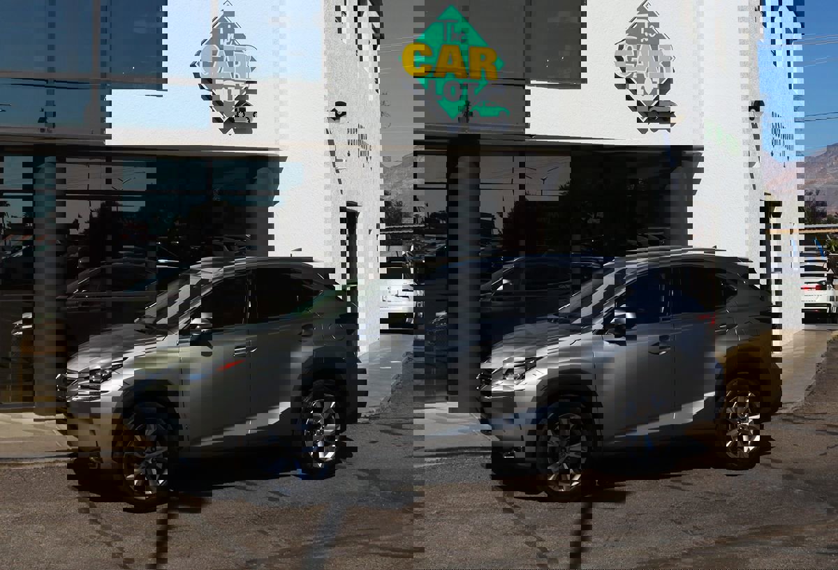 Used 2017 Lexus NX 200t FWD w/ Premium Package image 7