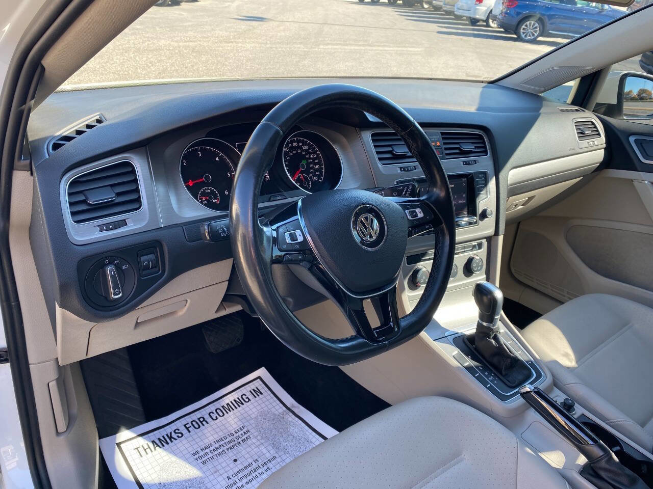 Used 2015 Volkswagen Golf TDI S image 10