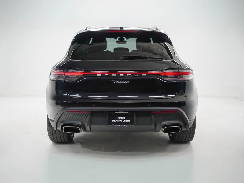 Certified 2026 Porsche Macan AWD/4WD image 11