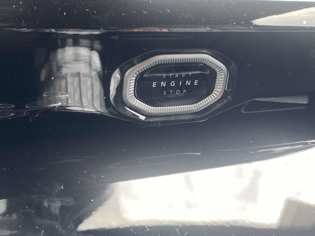 New 2026 Jeep Grand Cherokee Limited w/ Limited Altitude Package RWD image 54
