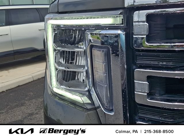 Used 2022 GMC Sierra 2500 SLT w/ SLT Premium Package AWD/4WD image 11