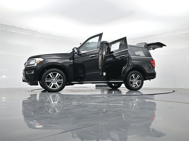 Used 2023 Ford Expedition Limited image 53