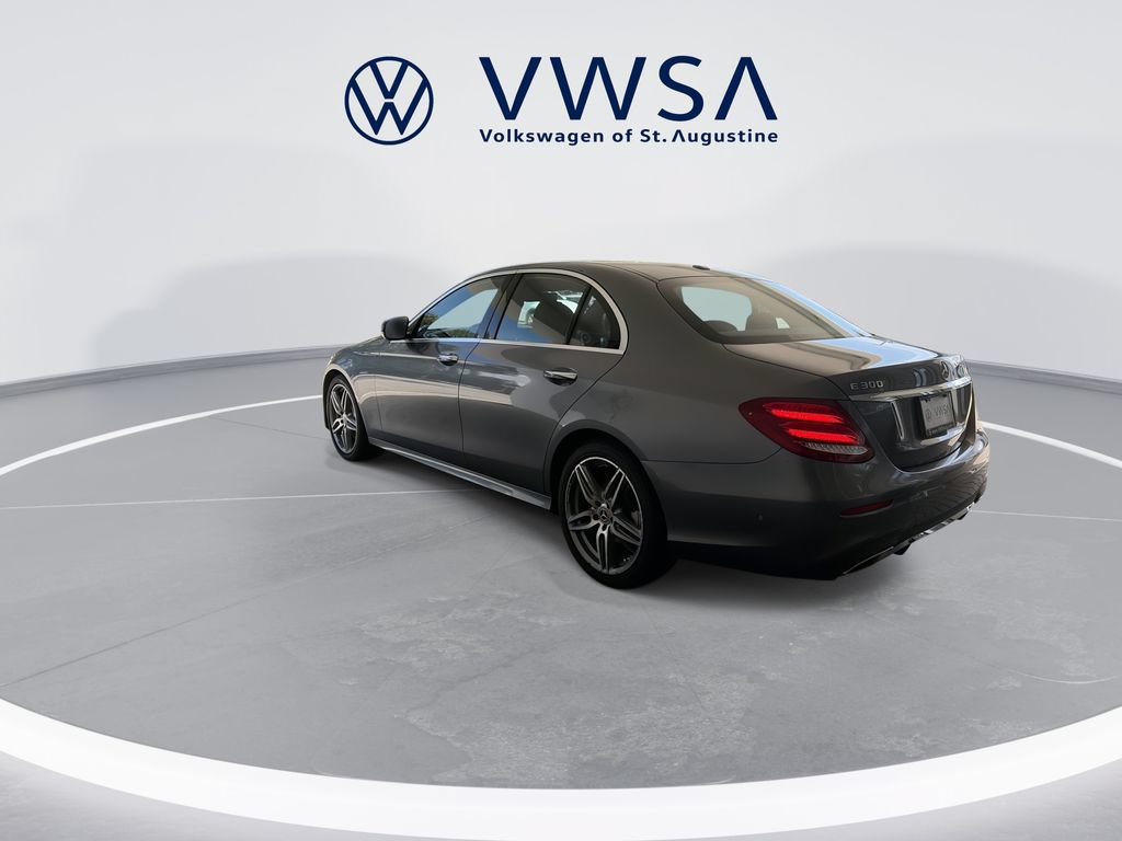 Used 2017 Mercedes-Benz E 300 4MATIC image 6