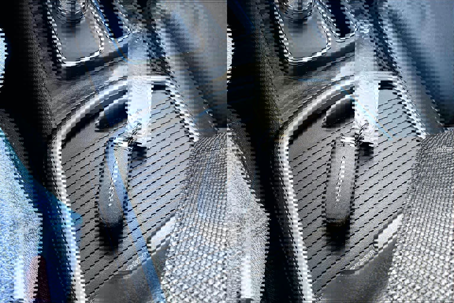 Used 2019 Chrysler 300 Touring L w/ Quick Order Package 22F image 14