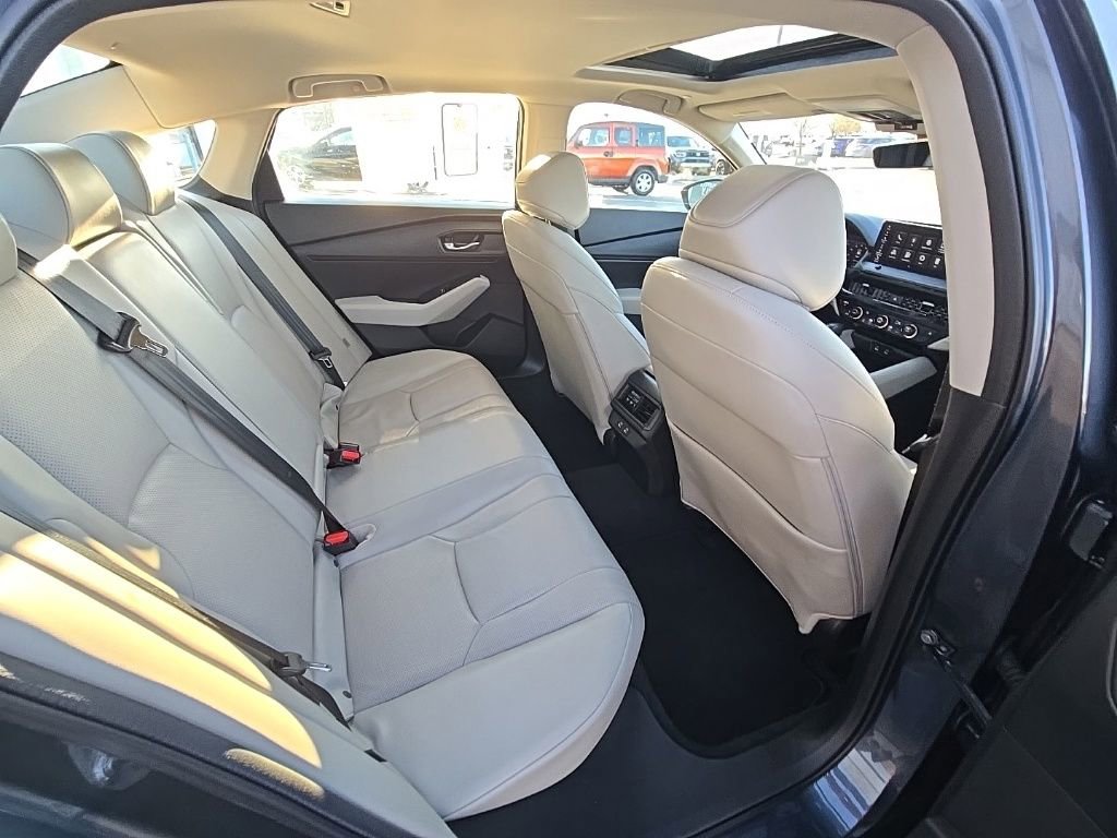 Certified 2024 Honda Accord EX-L image 30