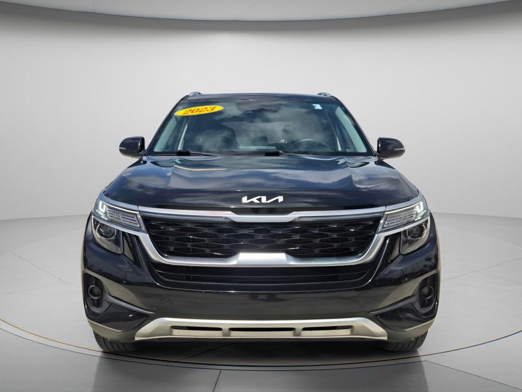 Used 2023 Kia Seltos S FWD image 6