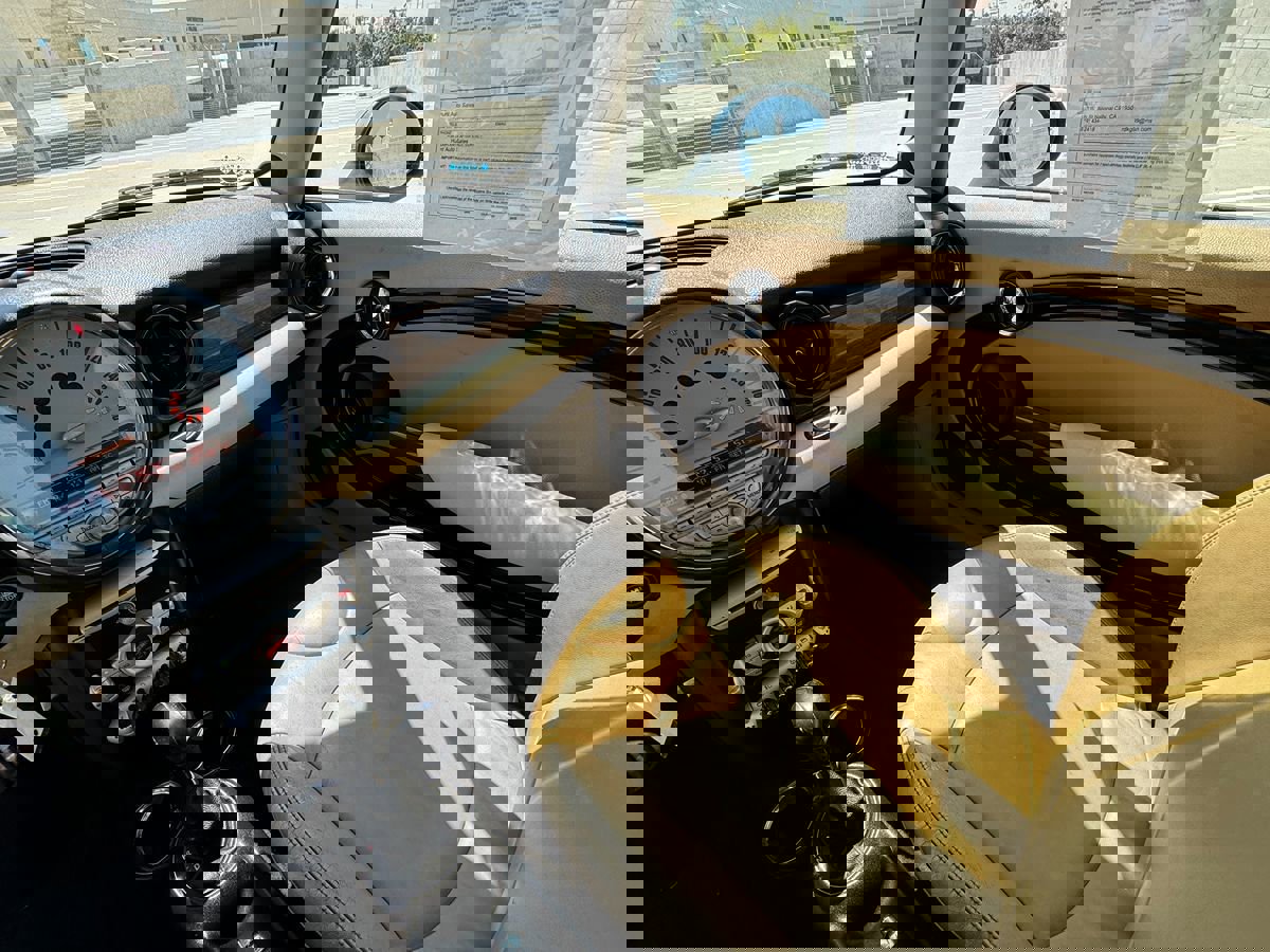 Used 2009 MINI Cooper Clubman S image 22