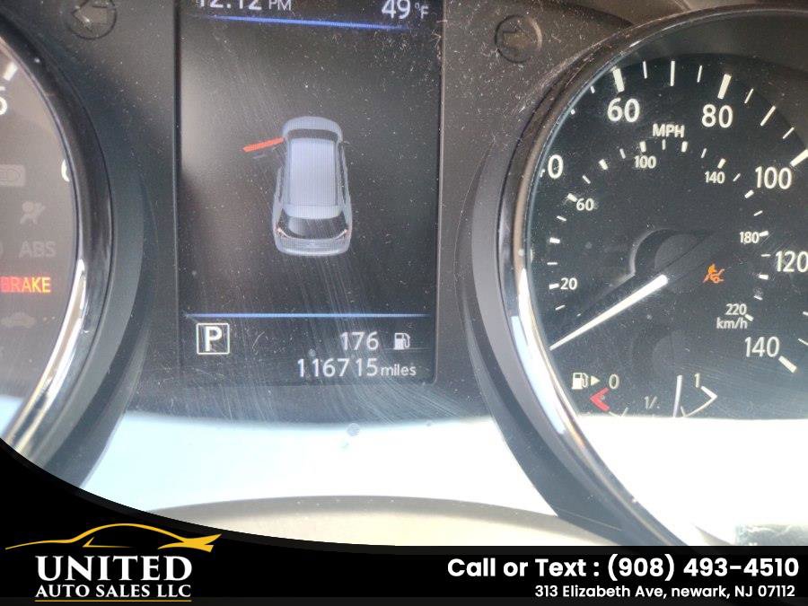 Used 2018 Nissan Rogue S AWD/4WD image 17