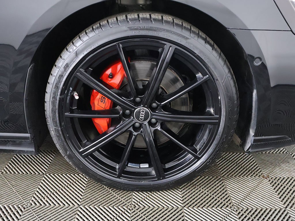 Used 2022 Audi A8 L 3.0T w/ Executive Package image 25