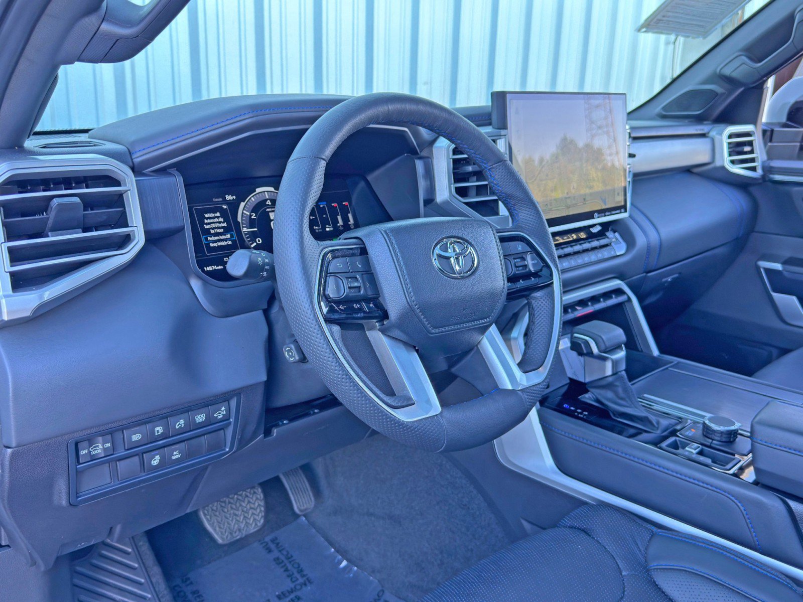 Used 2024 Toyota Sequoia Platinum image 14