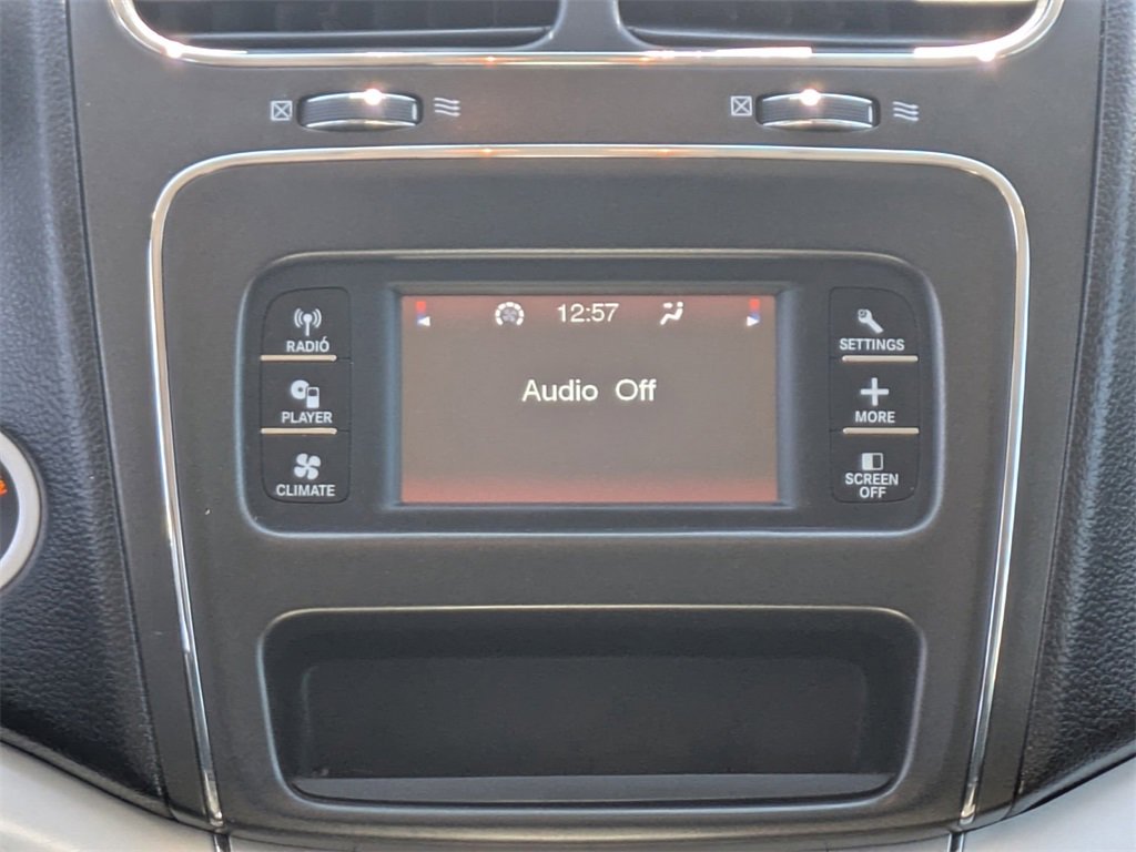 Used 2019 Dodge Journey SE image 18