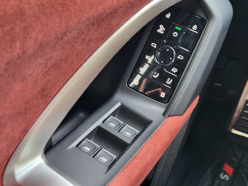 New 2026 Audi SQ5 Prestige AWD/4WD image 26