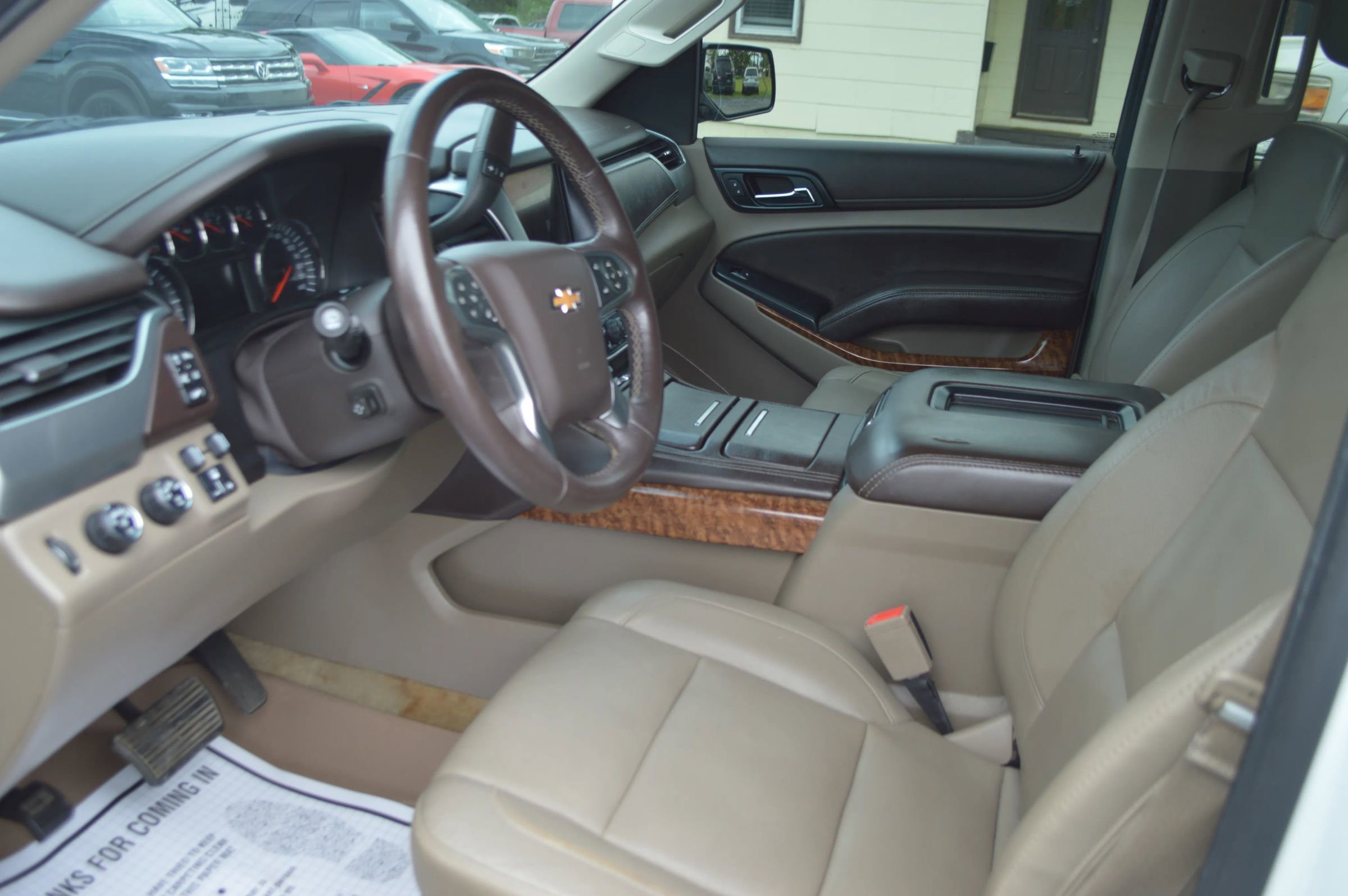 Used 2015 Chevrolet Suburban LTZ AWD/4WD image 14