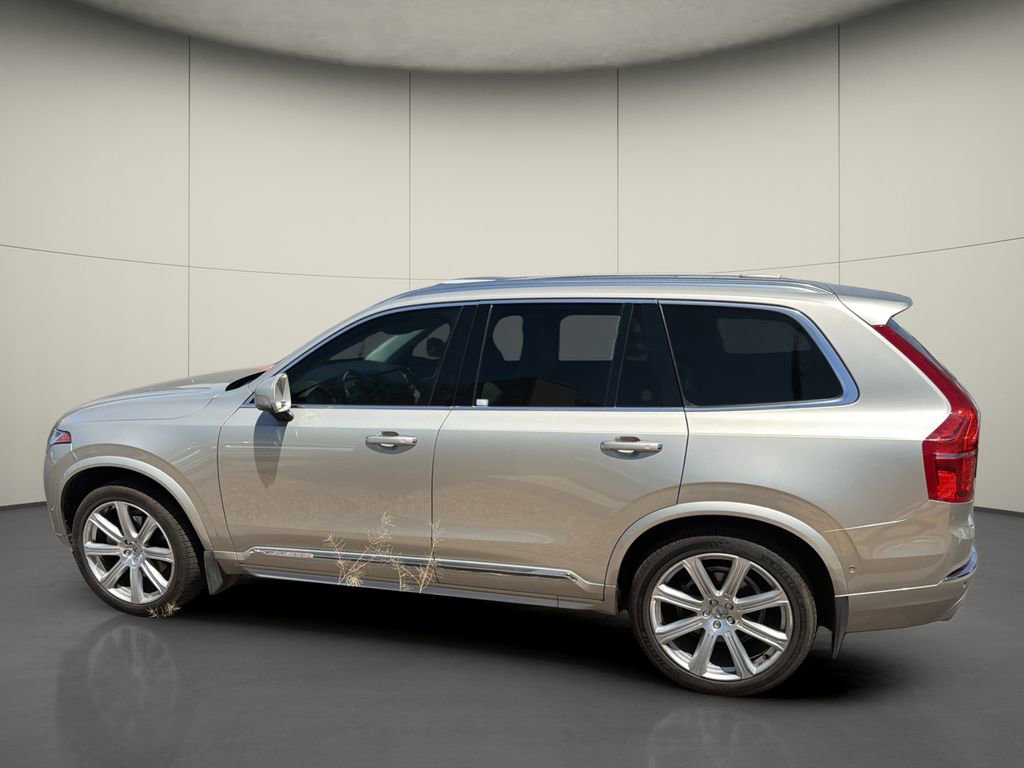 Used 2018 Volvo XC90 T6 Inscription w/ Convenience Package AWD/4WD image 4