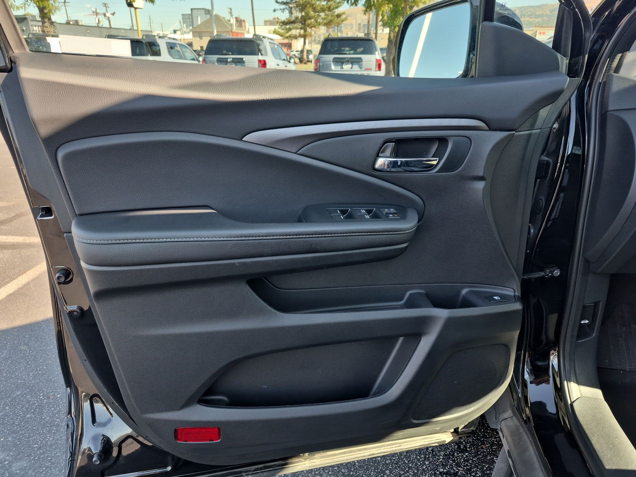 Certified 2023 Honda Ridgeline Sport image 14