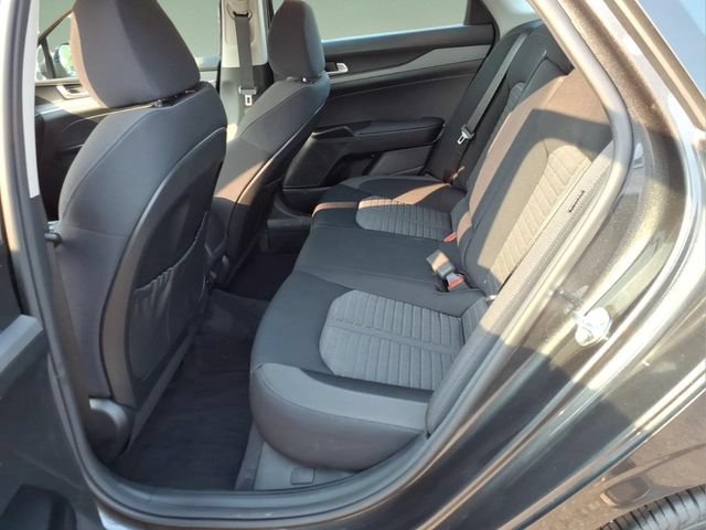 Used 2025 Kia K5 LXS FWD image 12