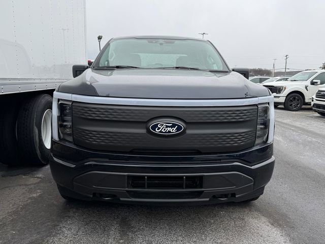 New 2025 Ford F150 Lightning XLT image 2