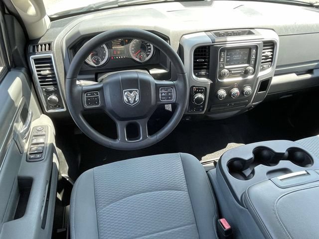 Used 2019 RAM 1500 Classic SLT AWD/4WD image 13