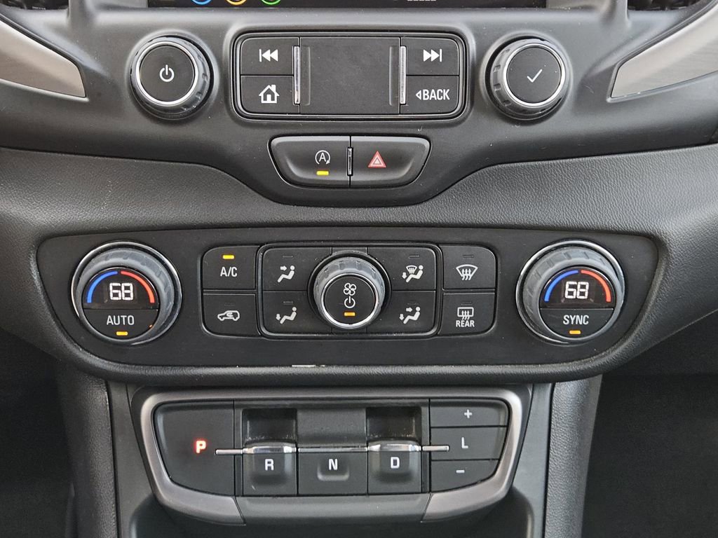 Used 2023 GMC Terrain AT4 image 14