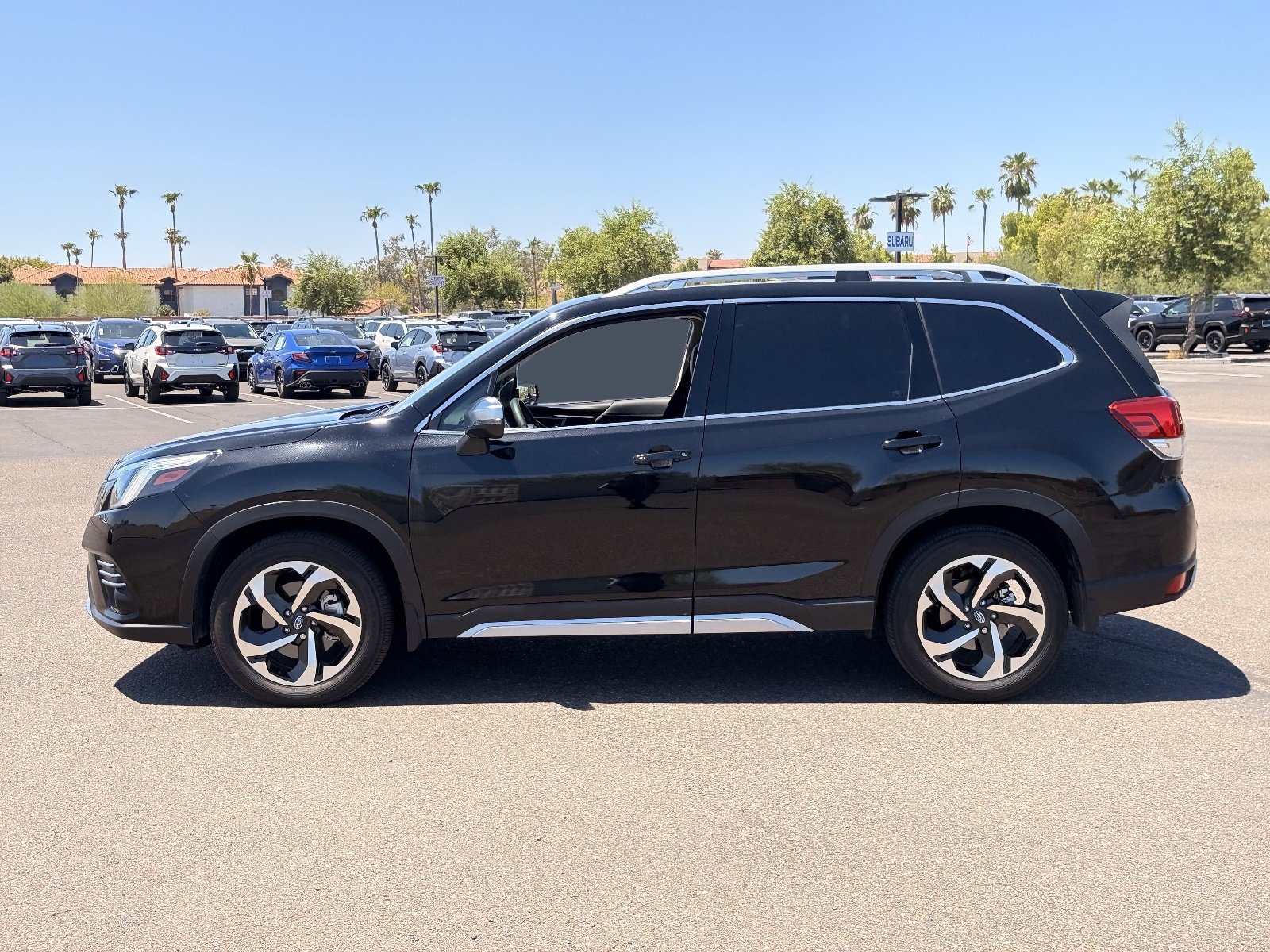 Used 2023 Subaru Forester Touring w/ Popular Package #2 AWD/4WD image 2