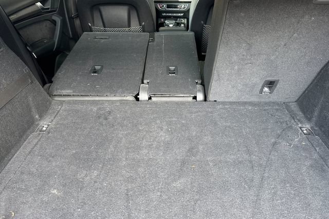 Used 2022 Audi SQ5 Premium image 15