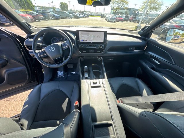 Used 2024 Toyota Grand Highlander AWD Hybrid image 21