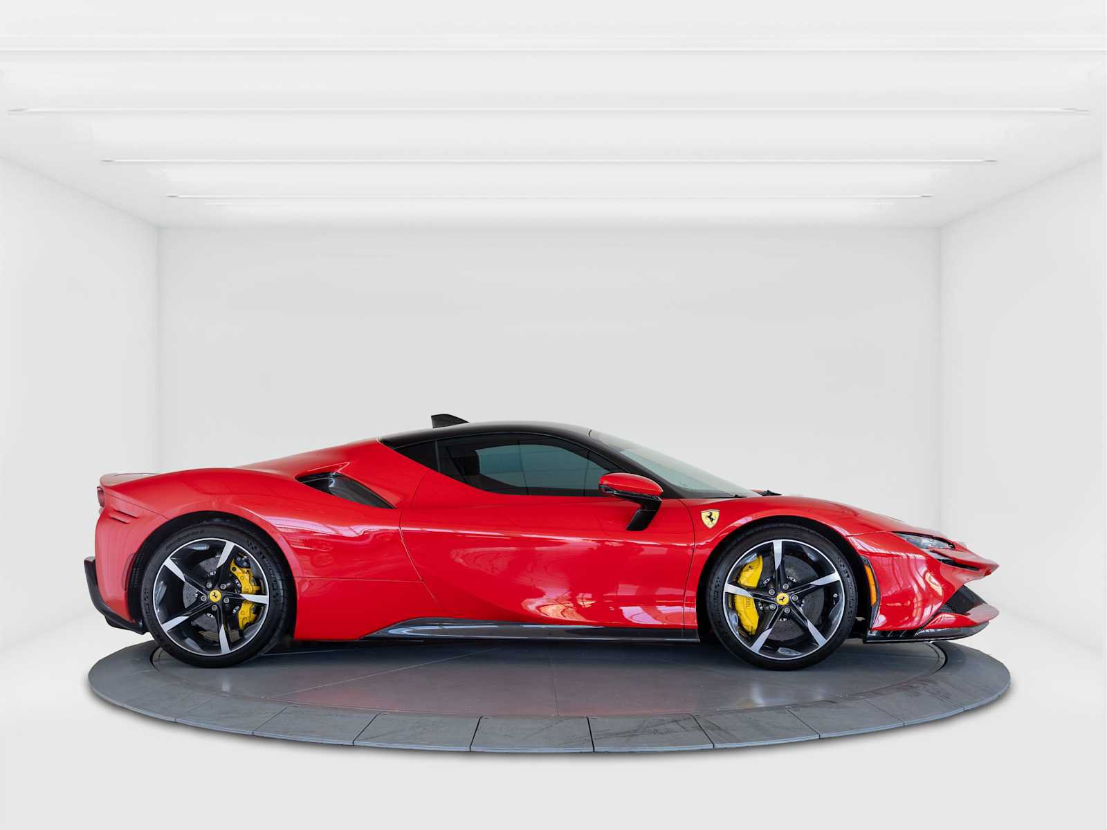 Certified 2022 Ferrari SF90 Stradale AWD/4WD image 6